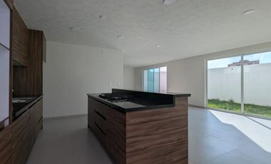 VENTA DE CASA NUEVA EN METEPEC CERCA DEL INSTITUTO INDIGO