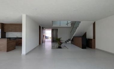 VENTA DE CASA NUEVA EN METEPEC CERCA DEL INSTITUTO INDIGO