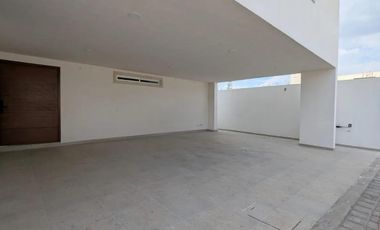 VENTA DE CASA NUEVA EN METEPEC CERCA DEL INSTITUTO INDIGO