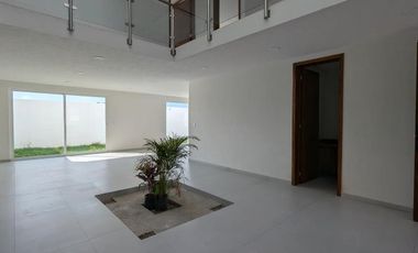 VENTA DE CASA NUEVA EN METEPEC CERCA DEL INSTITUTO INDIGO