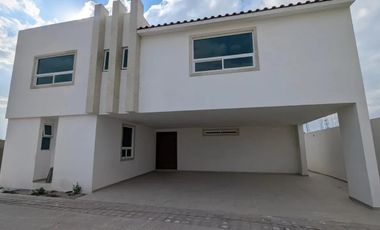 VENTA DE CASA NUEVA EN METEPEC CERCA DEL INSTITUTO INDIGO