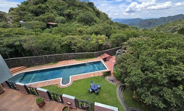 Casa en venta en Santo Domingo Ocotitlán, Tepoztlán, Morelos