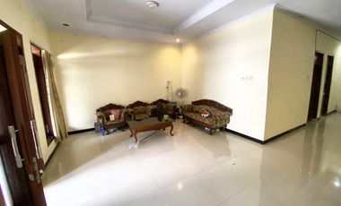 Rumah murah belakang the park mall solo baru