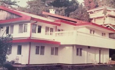 Dijual Villa di Jl. Raya Puncak - Gadog, Ciloto, Cipanas, Cianjur, Puncak, Jawa Barat