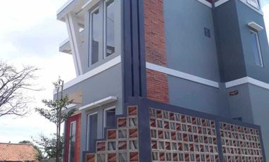Rumah unik harga menarik hanya 700jt di Cilame bandung
