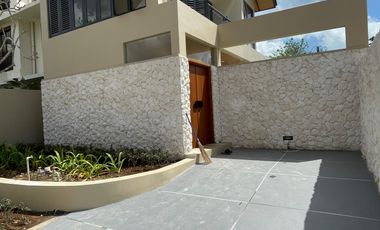 Dijual Villa 3 Bed Rooms Di Tengah Area Villa Elite Di Jimbaran