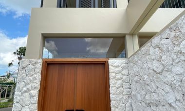 Dijual Villa 3 Bed Rooms Di Tengah Area Villa Elite Di Jimbaran