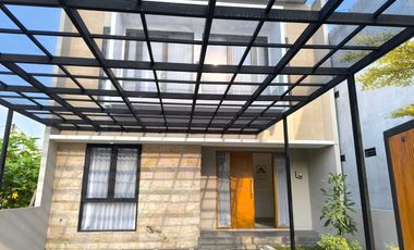 Rumah Baru 2 Lantai Mewah Ringroad Selatan Dekat UMY Yogyakarta