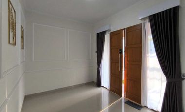 Rumah Baru 2 Lantai Mewah Ringroad Selatan Dekat UMY Yogyakarta