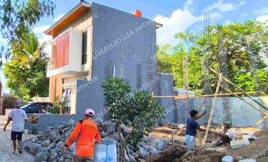 Rumah 2 Lantai Murah dekat Sekolah Al Azhar / Kesatuan Bangsa Jogja