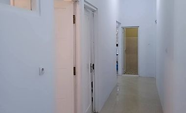 Jual Cepat Rumah Bagus Baru Renov Murah di Nusa Indah Serua Ciputat