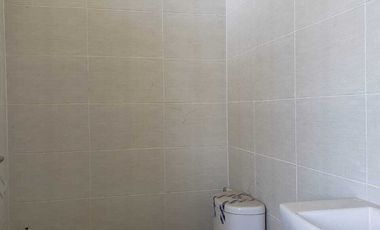 Disewakan Rumah Northwest Lake Murahh Siap Huni