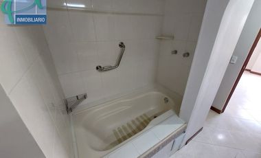 Apartamento en Arriendo Ubicado en Medellín Codigo 2470