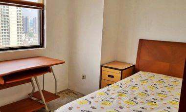 Baru Renovasi 3 Kamar 118 m2 Full Furnished Simprug Jakarta Selat