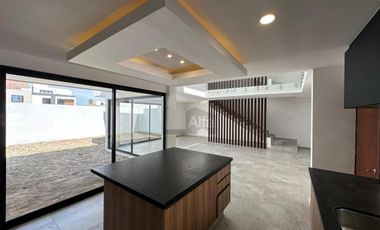 CASA EN VENTA EN FRACC. PUNTA SAN LUIS RESIDENCIAL, SAN LUIS POTOSI