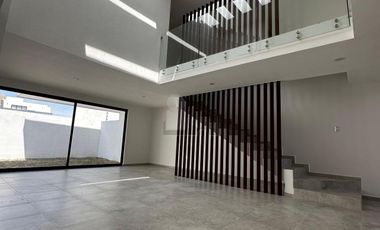 CASA EN VENTA EN FRACC. PUNTA SAN LUIS RESIDENCIAL, SAN LUIS POTOSI
