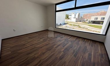 CASA EN VENTA EN FRACC. PUNTA SAN LUIS RESIDENCIAL, SAN LUIS POTOSI