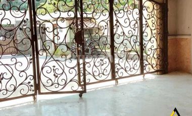 Dijual Rumah Sultan Kawasan Elite Super Strategis Solo Baru Luas 1250m