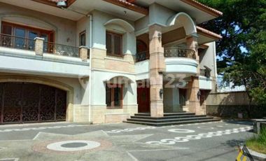 Dijual Rumah Sultan Kawasan Elite Super Strategis Solo Baru Luas 1250m