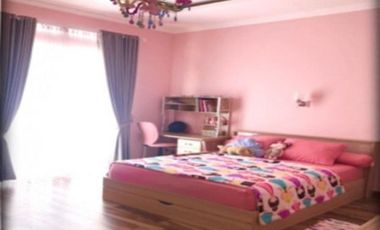 Rumah Mewah harga miring di perumahan Taman Duta Cisalak Depok