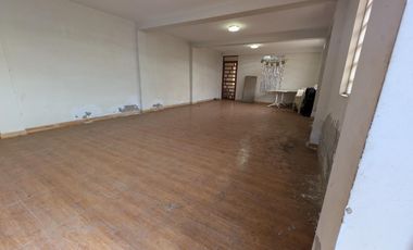 VENTA DE AMPLIO  TERRENO PARQUE PORCINO III VENTANILLA