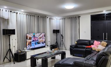 Dijual cepat rumah mewah di Gading Griya Lestari