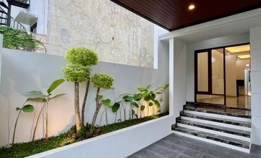 Rumah Baru Luas Asri dan murah dekat Budimulia  jalan Tajem