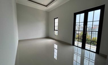 Rumah 2 lantai mewah siap huni 10 menit ke st Bogor