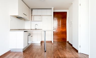 DEPARTAMENTO 1D1B FRENTE A LAGUNA EN MACUL