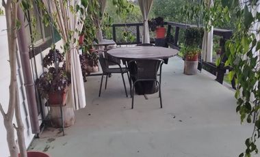 SE VENDE PARCELA CON CASA EN CONDOMINIO