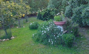 SE VENDE PARCELA CON CASA EN CONDOMINIO