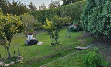 SE VENDE PARCELA CON CASA EN CONDOMINIO