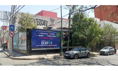 Local comercial en esquina San José Insurgentes