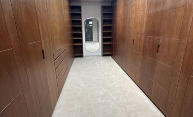 Casa Nueva en venta en San Carlos Metepec Mex  con vista al fairway golf  privada  con vigilancia