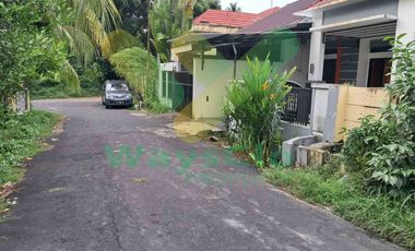 DISEWAKAN RUMAH MENARIK DAERAH KAIRAGI, HARGA SANGAT MURAH