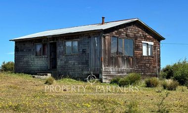 Oportunidad de inversión, campo con 1.700 m de orilla del Río Pescado, Los Muermos