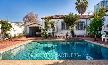 Gran casa con historia, estilo y múltiples posibilidades. Arriendo