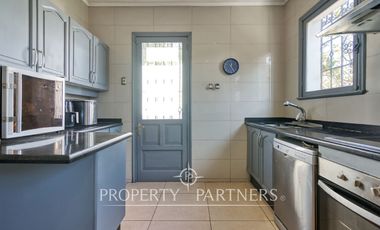 Gran casa con historia, estilo y múltiples posibilidades. Arriendo