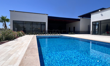 RESIDENCIA EN VENTA EN CIRCUITO COLINA NORTE SECTOR VIÑEDOS, TORREÓN, COAHUILA