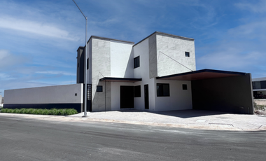 RESIDENCIA EN VENTA EN CIRCUITO COLINA NORTE SECTOR VIÑEDOS, TORREÓN, COAHUILA