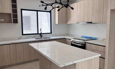 CASA EN VENTA TIPO TOWN HOUSE EN SECTOR VIÑEDOS TORREÓN, COAHUILA