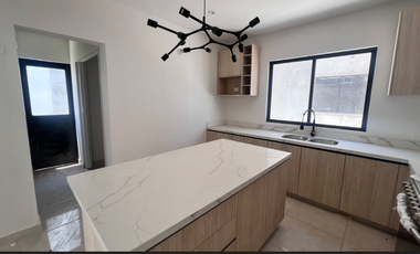 CASA EN VENTA TIPO TOWN HOUSE EN SECTOR VIÑEDOS TORREÓN, COAHUILA