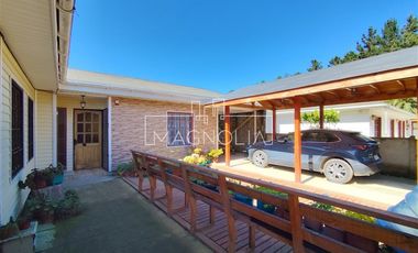 Casa en Venta en A 600 metros ruta G-986