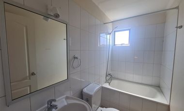 Casa en Arriendo en Alto Lo Castillo, Machalí