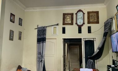 Dijual cepat rumah di belakang Rs semen padang