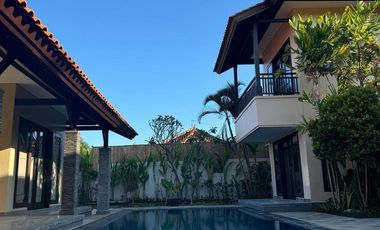 DIJUAL VILLA BALINESE STYLE NUSA DUA BALI