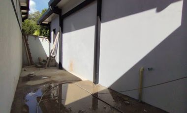 ARRIENDO de LOCALES en EL RETIRO