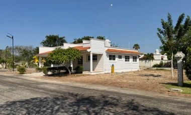 Casa de una planta en venta en Privada Villas Conkal