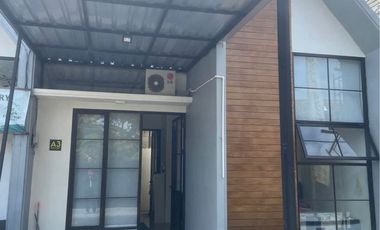 Jual  rumah murah bonus perabotan di dapur kejambon  jombNg