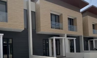 Rumah Dan Ruko Dijual 1Lantai Dan 2Lantai Rungkut Surabaya Grand Alana